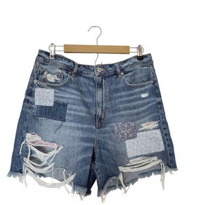 American Eagle Highest Rise Baggy Shorts Comfort Stretch Waistband Size 14 NWT